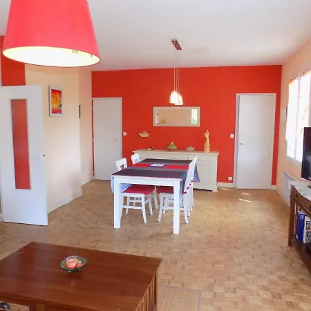 Maison Saint-Palais-Sur-Mer, 3 Pieces, 5 Personnes - Fr-1-305A-52 Сasa de vacaciones *